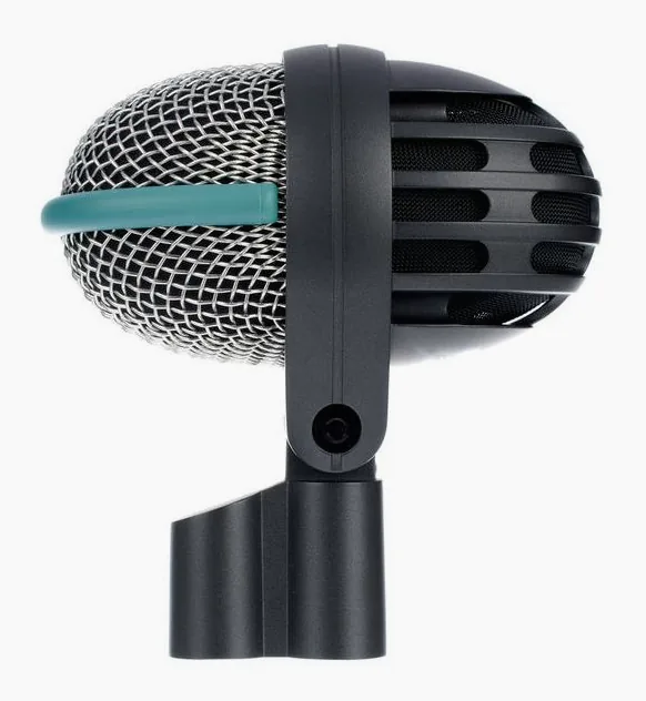 AKG D 112 MKII, vista 4