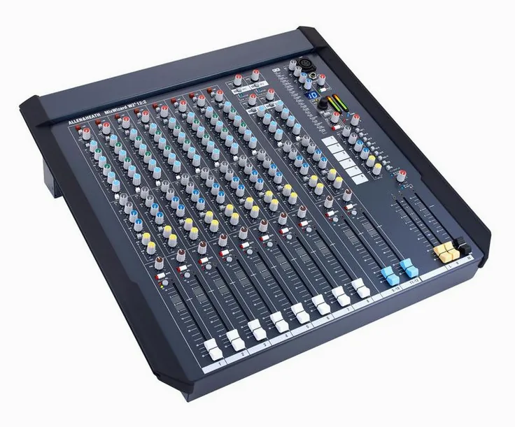 Allen & Heath WZ4 12:2, vista 3
