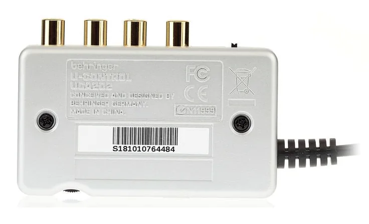 Behringer U-Control UCA202, vista 4