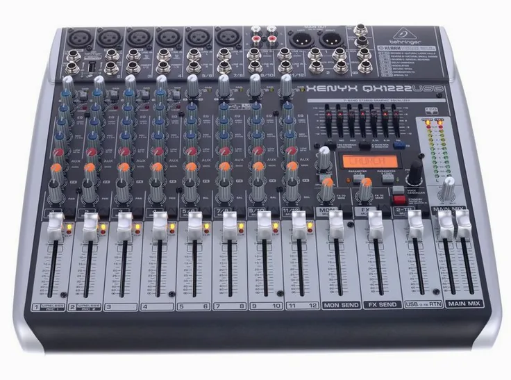 Behringer Xenyx QX1222USB, vista 2