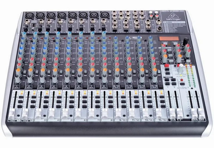 Behringer Xenyx QX2222USB, vista 2