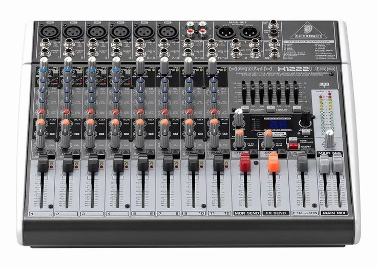 Behringer Xenyx X1222USB, vista 2