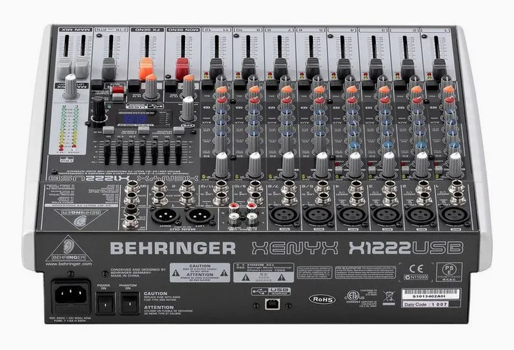Behringer Xenyx X1222USB, vista 3