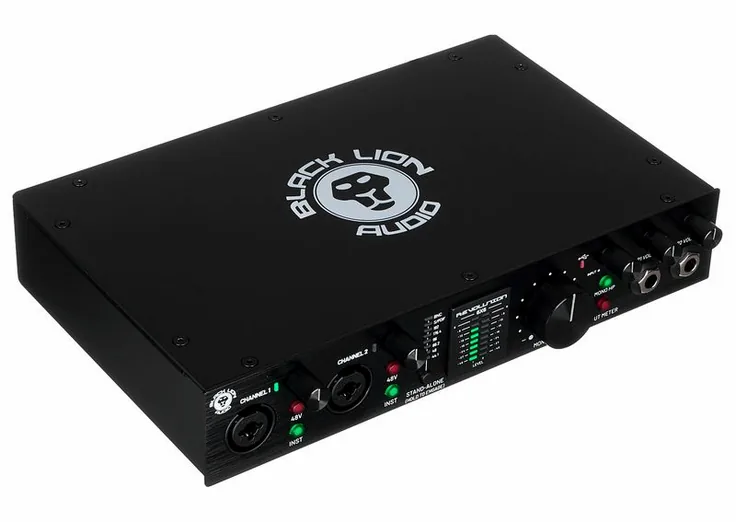 Black Lion Audio Revolution 6x6, vista 3