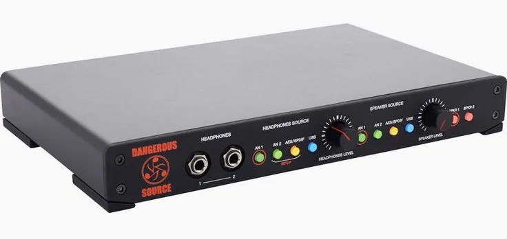 Dangerous Music Source, vista 3
