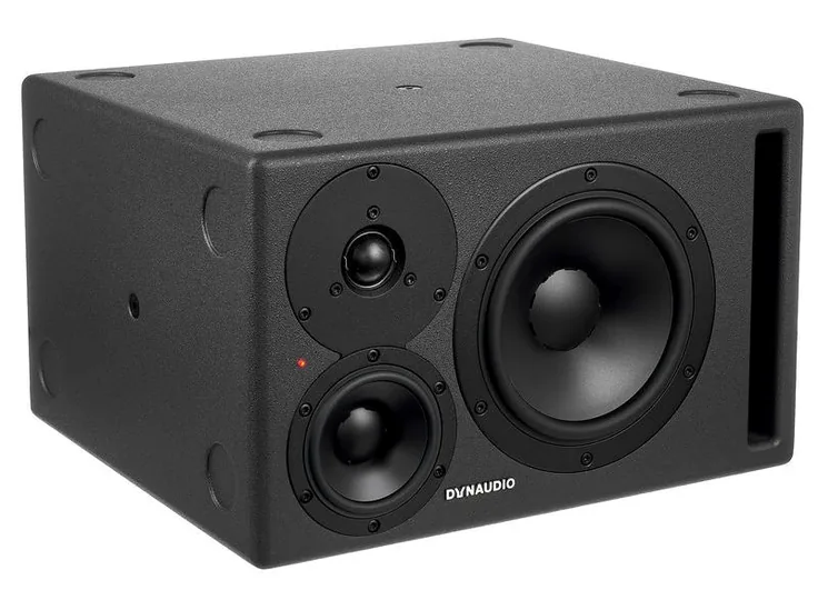 Dynaudio Core 47 Left, vista 3