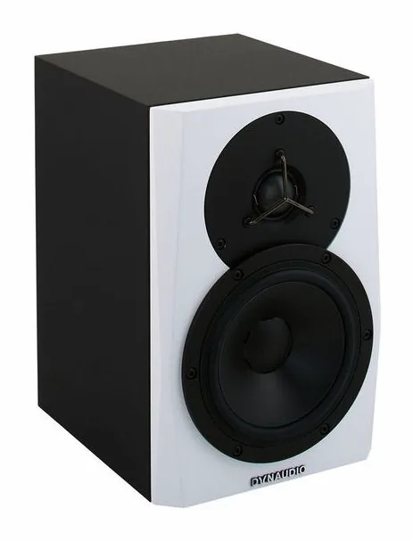 Dynaudio LYD-5, vista 3