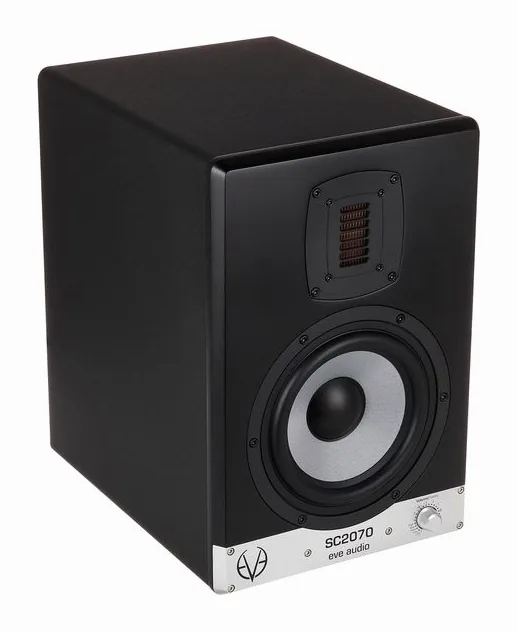 EVE Audio SC2070, vista 3