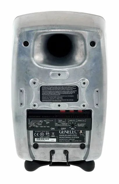 Genelec 8040 RAW, vista 4