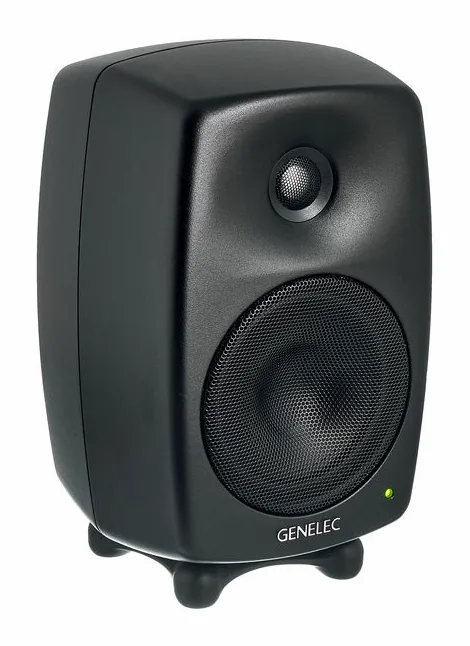 Genelec 8330 AM, vista 3