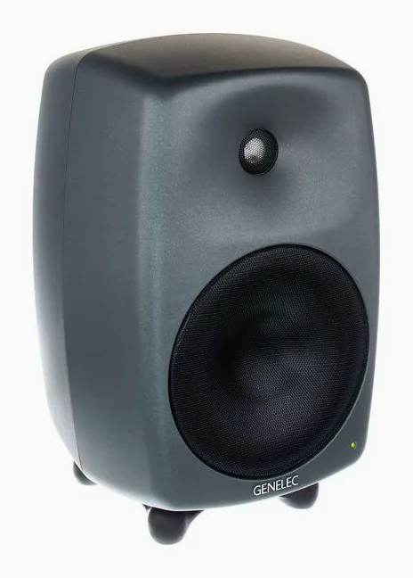 Genelec 8350 APM, vista 3