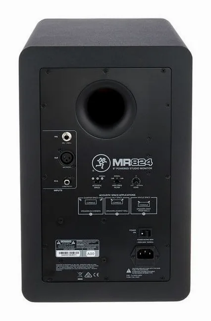 Mackie MR824, vista 4
