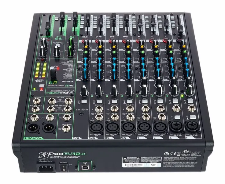 Mackie ProFX12v3, vista 4