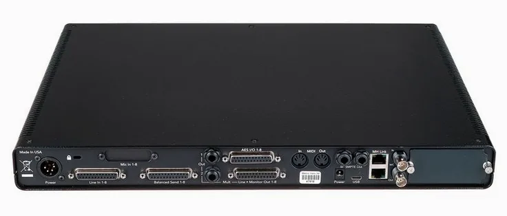 Metric Halo LIO-8 mkIV, vista 4