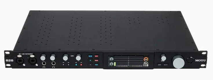 MOTU 828 (2024), vista 2