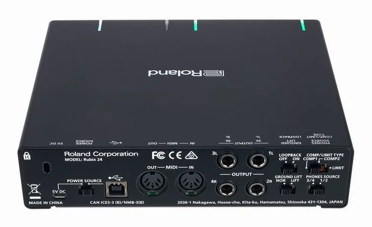 Roland Rubix24, vista 4