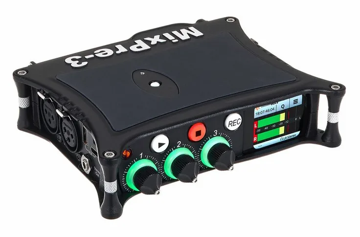 Sound Devices MixPre-3 II, vista 3