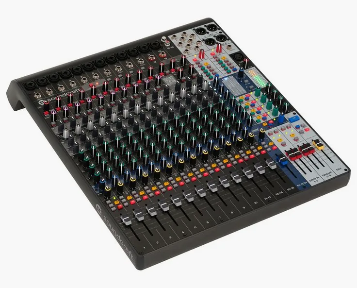 Soundcraft Signature Plus 16, vista 3