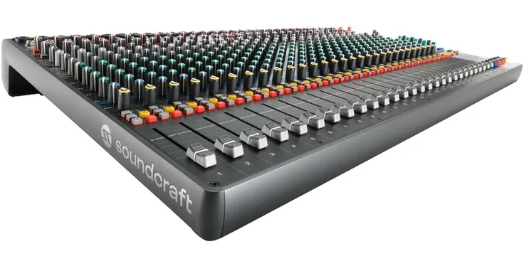 Soundcraft Signature Plus 32, vista 3