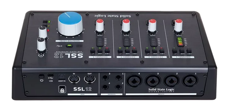 SSL 12, vista 4