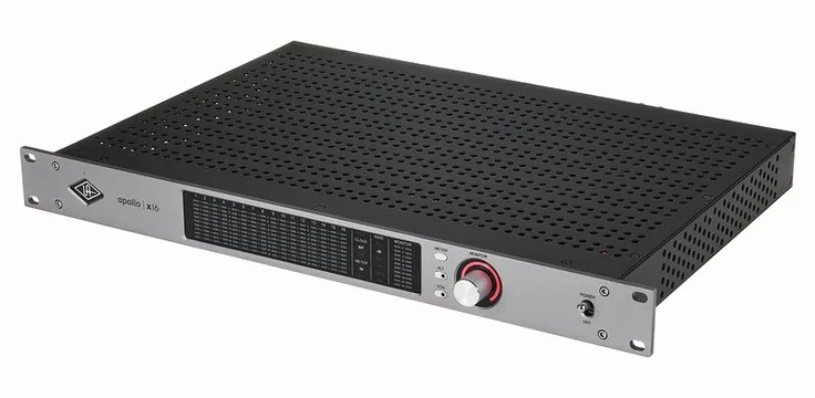 Universal Audio Apollo x16 Gen2 Complete, vista 2