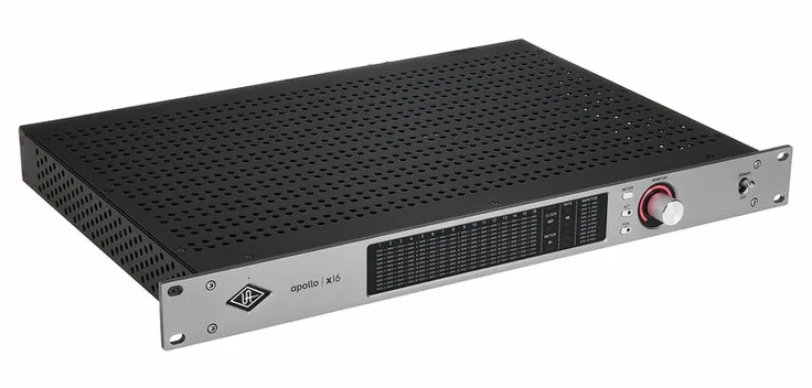 Universal Audio Apollo x16 Gen2 Complete, vista 4