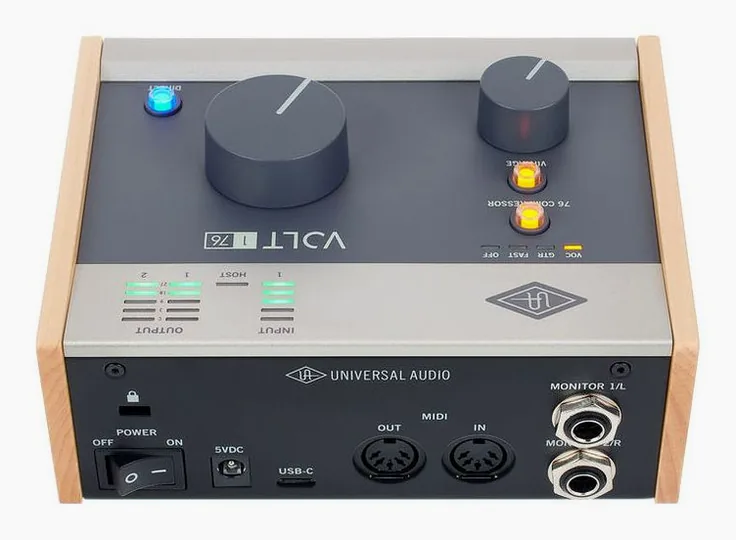 Universal Audio Volt 176 USB Recording Studio, vista 4