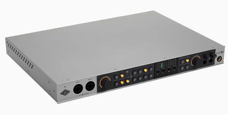 Universal Audio Volt 876 USB Recording Studio, vista 3