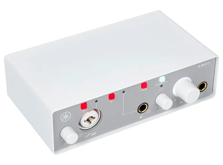 Yamaha UR12 MK3 White, vista 3