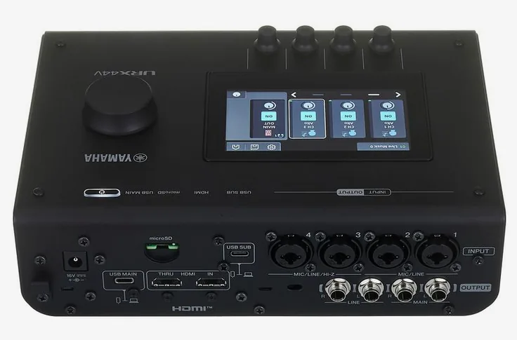Yamaha URX44V BK, vista 4