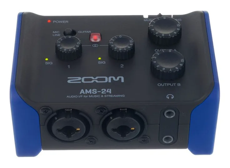 Zoom AMS-24, vista 2